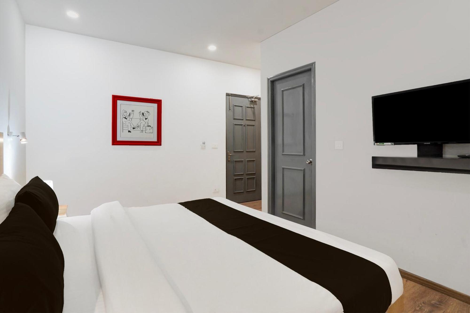 Super Townhouse Gomti Nagar Sector 6 Near Ekana Stadium Lucknow Exteriör bild